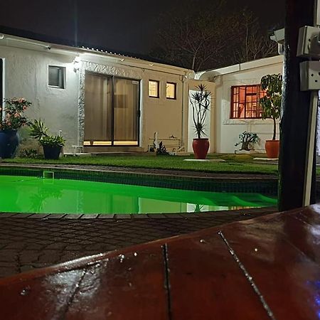 Berry Bliss Guest House Gaborone Kültér fotó