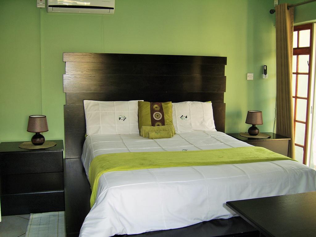 Berry Bliss Guest House Gaborone Kültér fotó