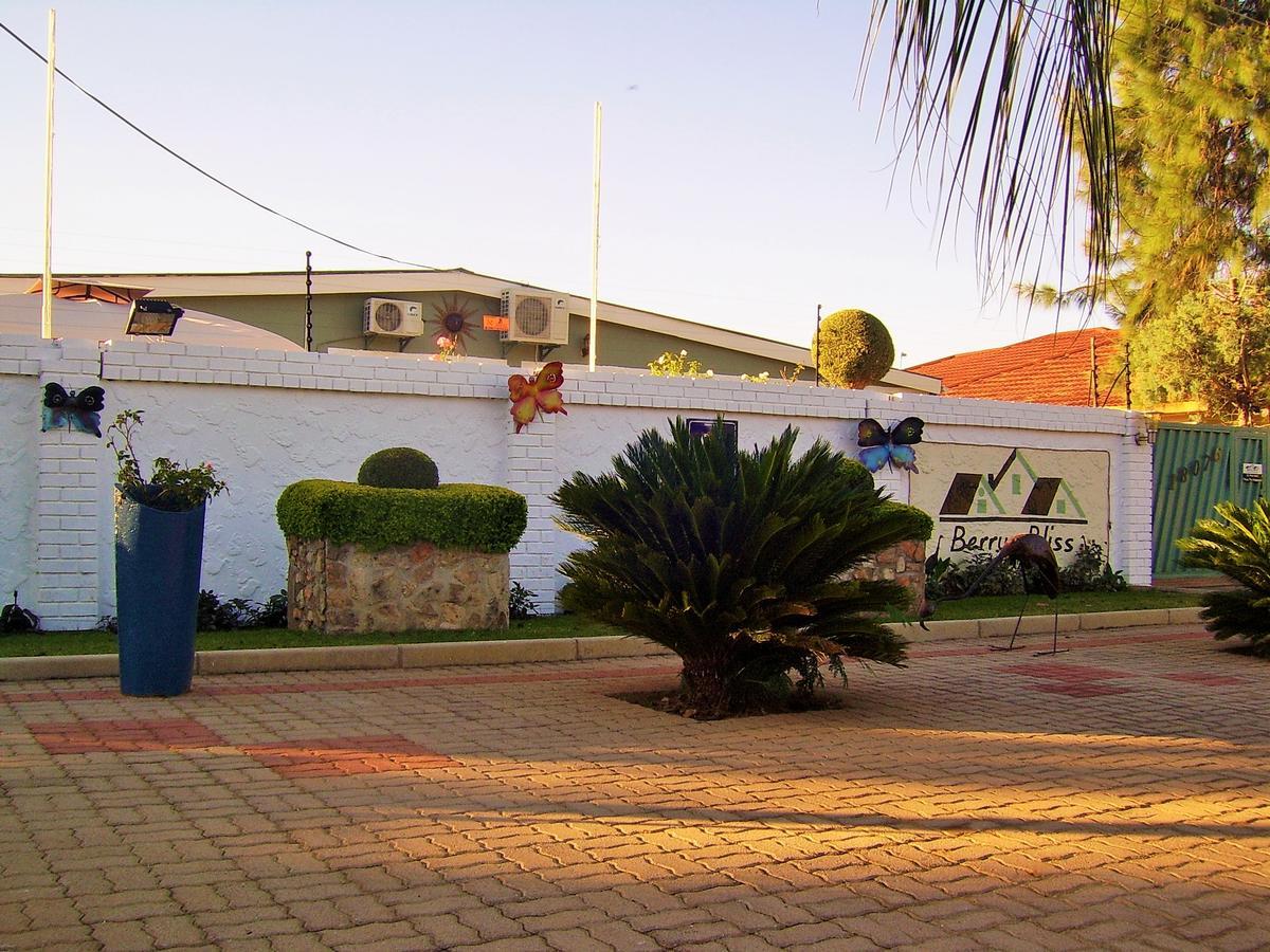 Berry Bliss Guest House Gaborone Kültér fotó